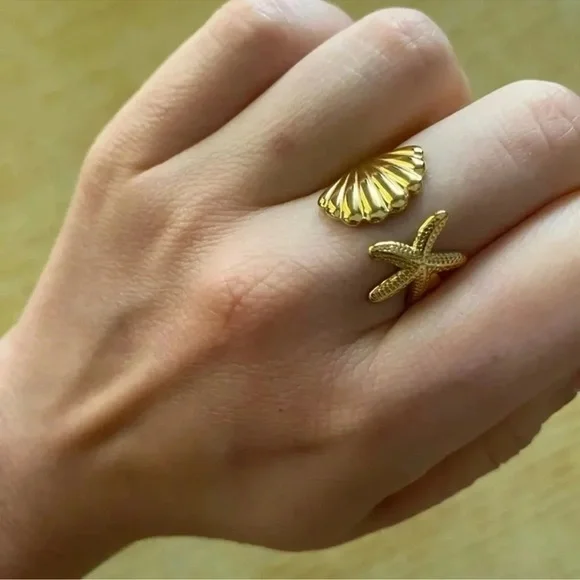 Seashell Starfish 18K Gold Stainless Steel Waterproof Adjustable Ring - Picture 5 of 10